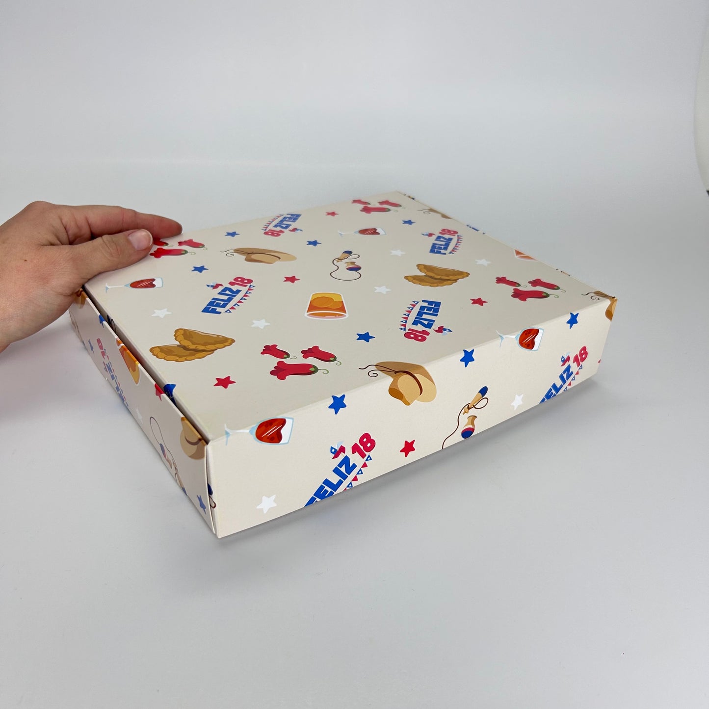 Caja 25x20x5 cm Feliz 18