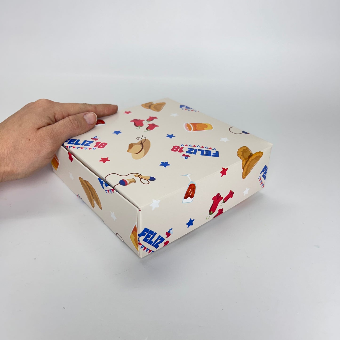 Caja 16x16x5 cm Feliz 18