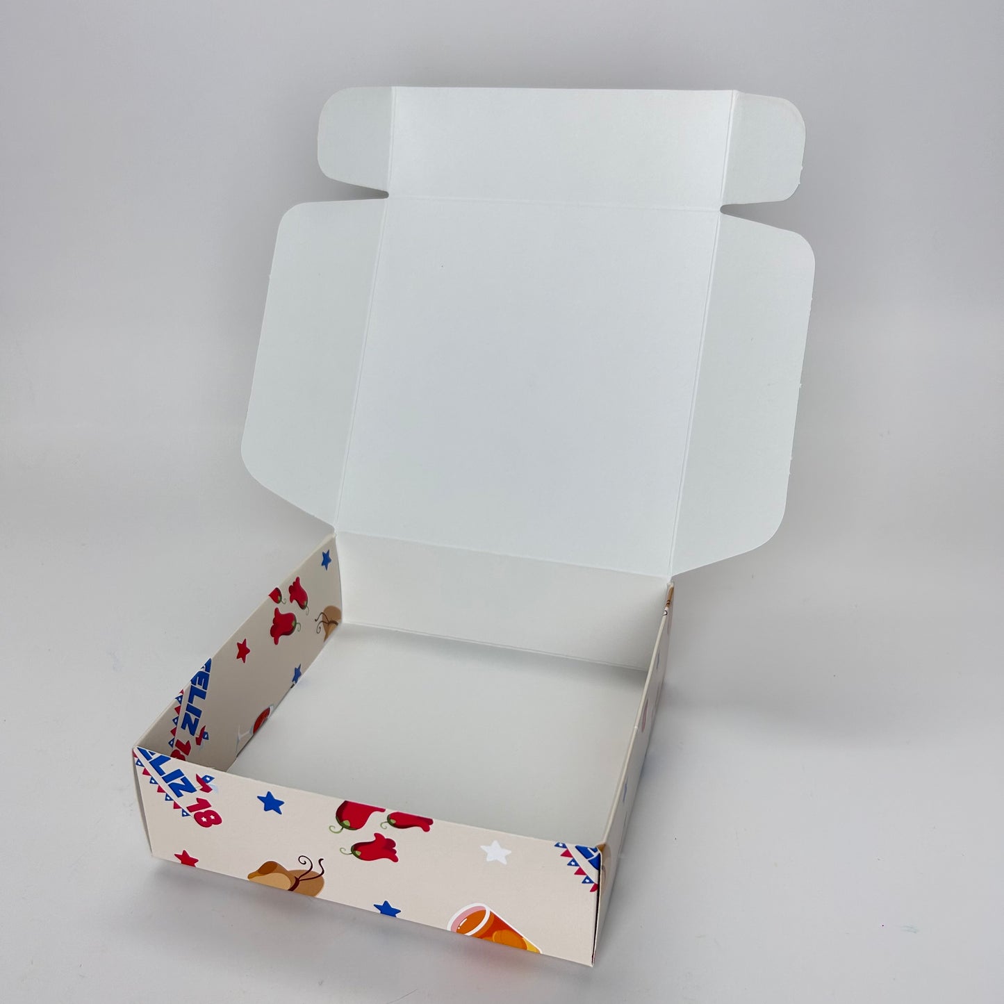 Caja 16x16x5 cm Feliz 18