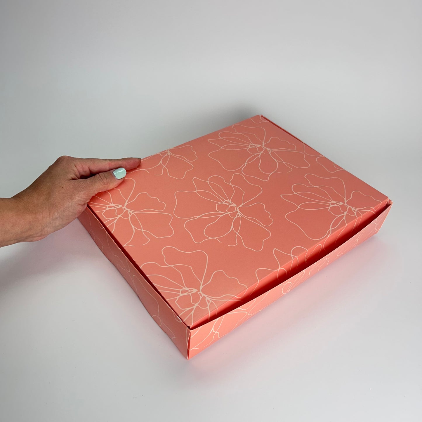 Caja 28x22x5 cm Magnolias