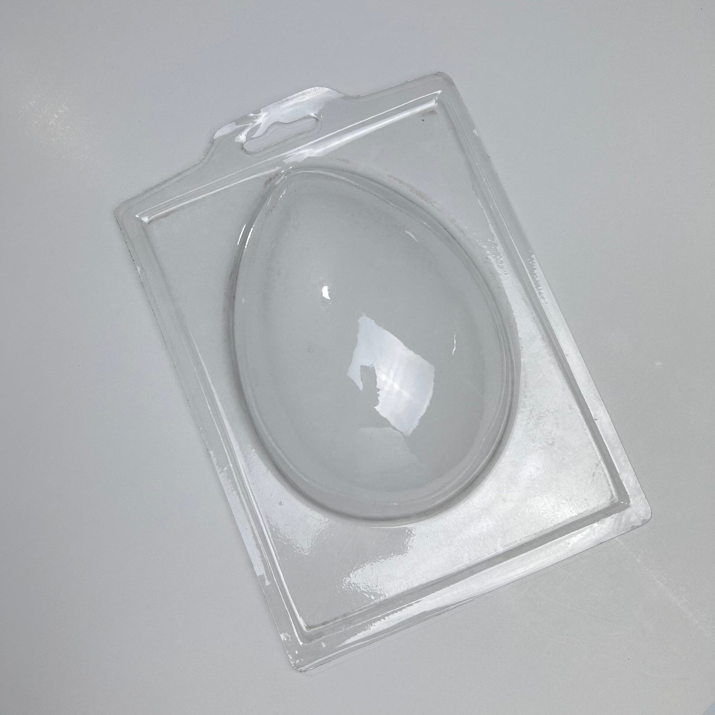 Molde huevo de 16 cm de acetato
