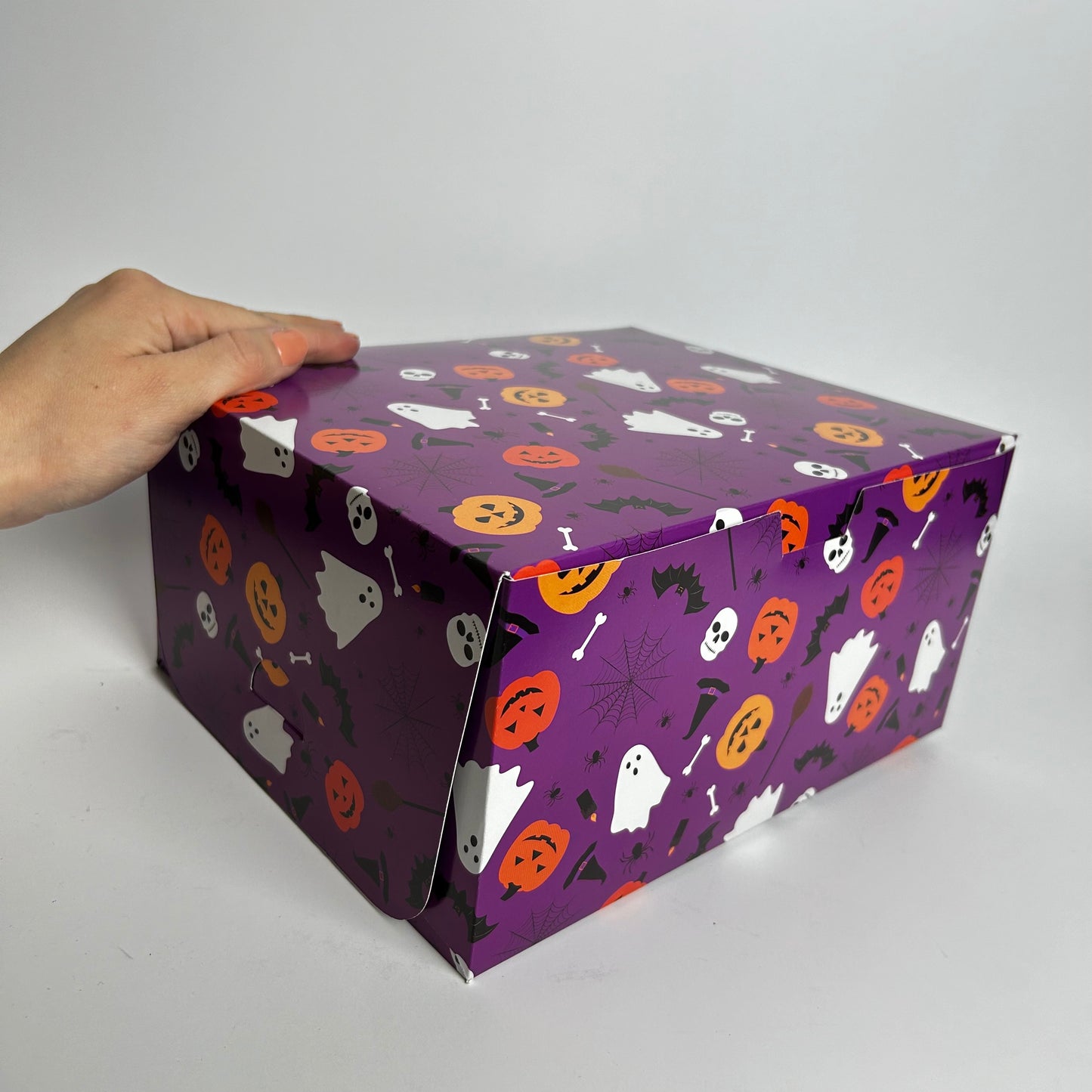 Caja 24x20x12 cm diseño Halloween Morado