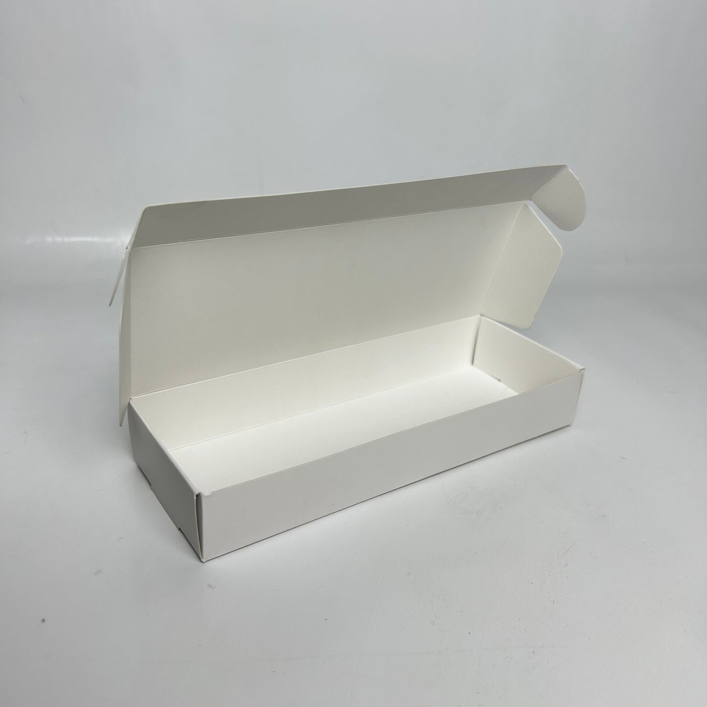 Caja 3 alfajores 19x7x3 cm Cartulina Blanca x100 unds.