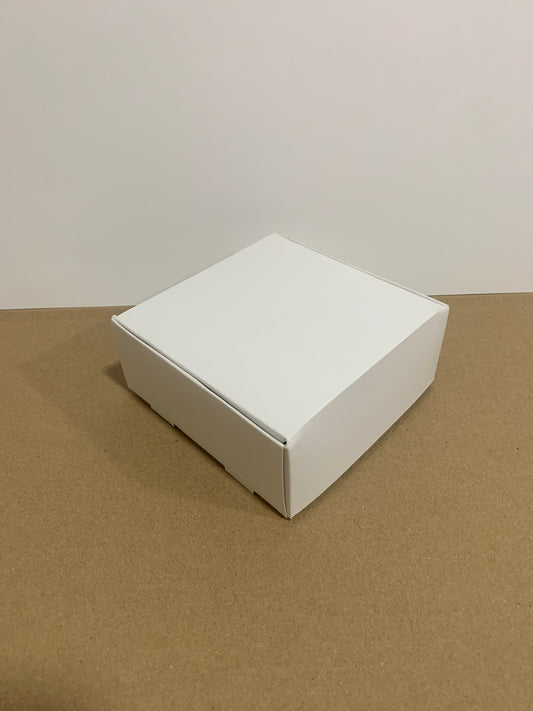 Caja 12x12x5 cm cartulina