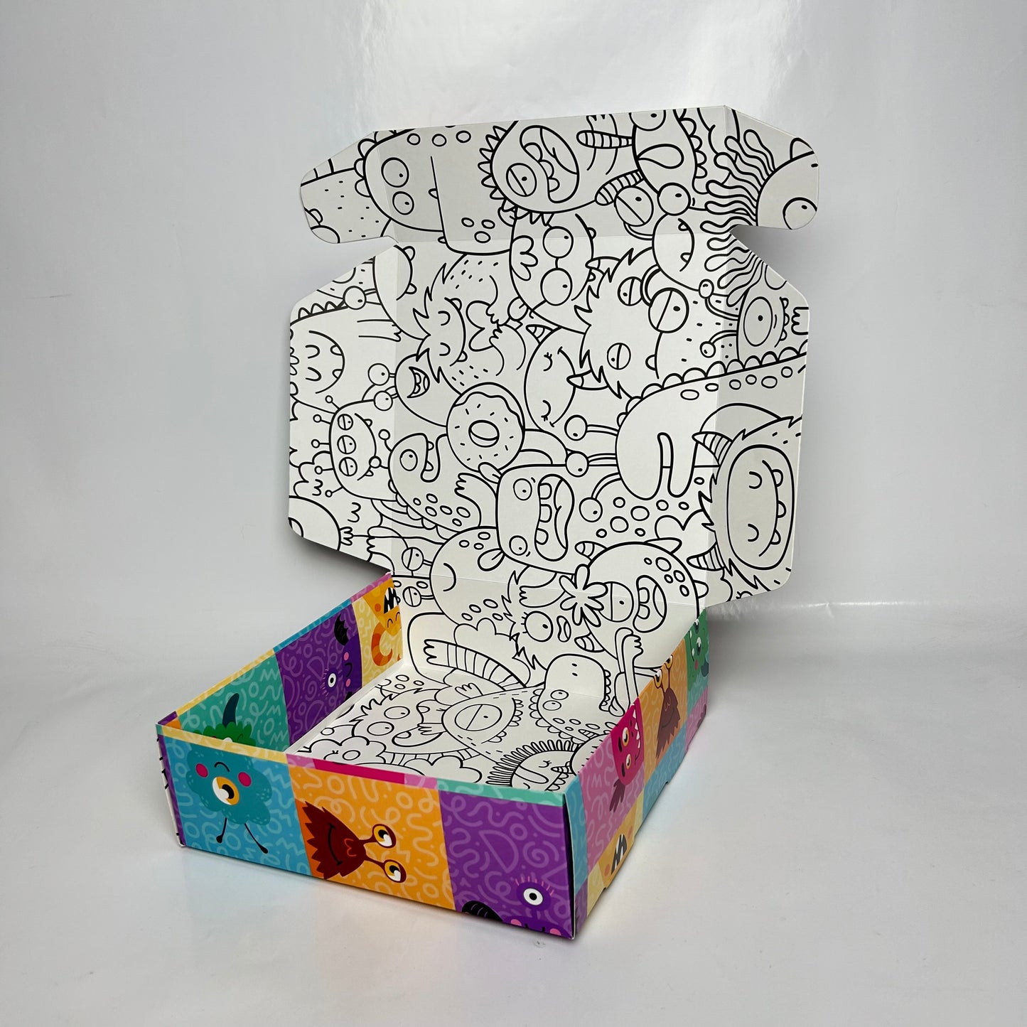 Caja 22x22x7 cm Monstruos