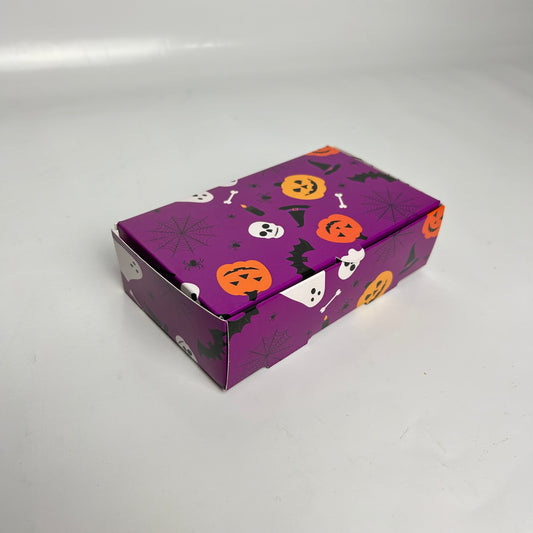 Caja 14x8x4 cm diseño Halloween Morado (2 alfajores)