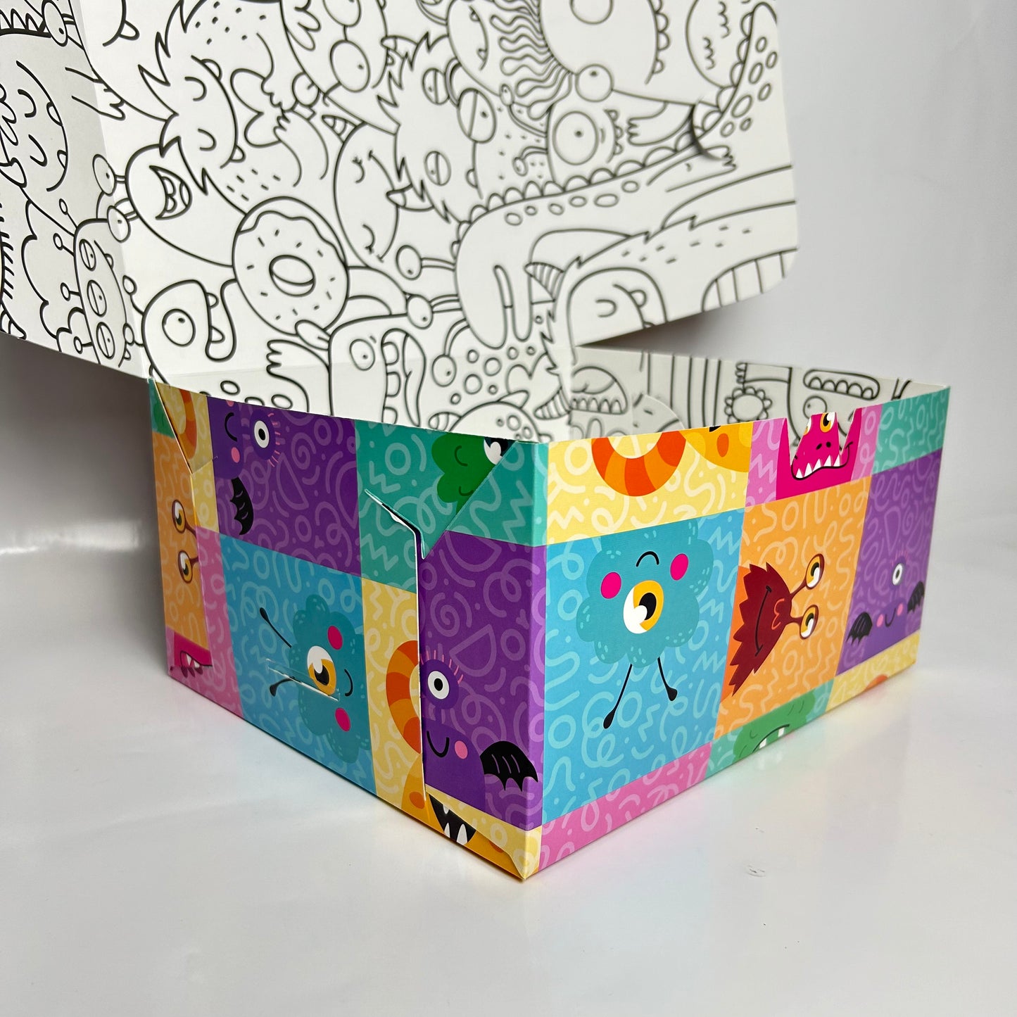 Caja 24x20x12 cm Monstruos