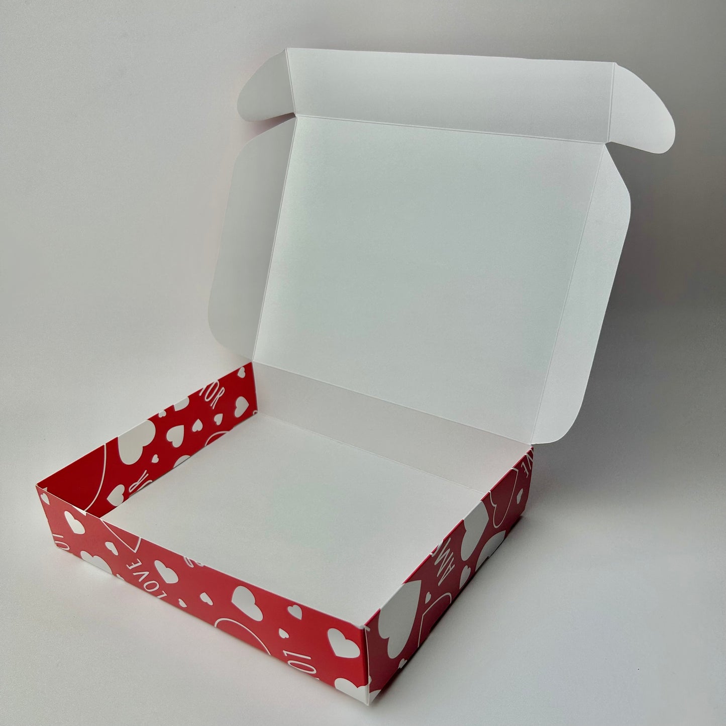 Caja 25x20x5 cm "Amor Love" Roja