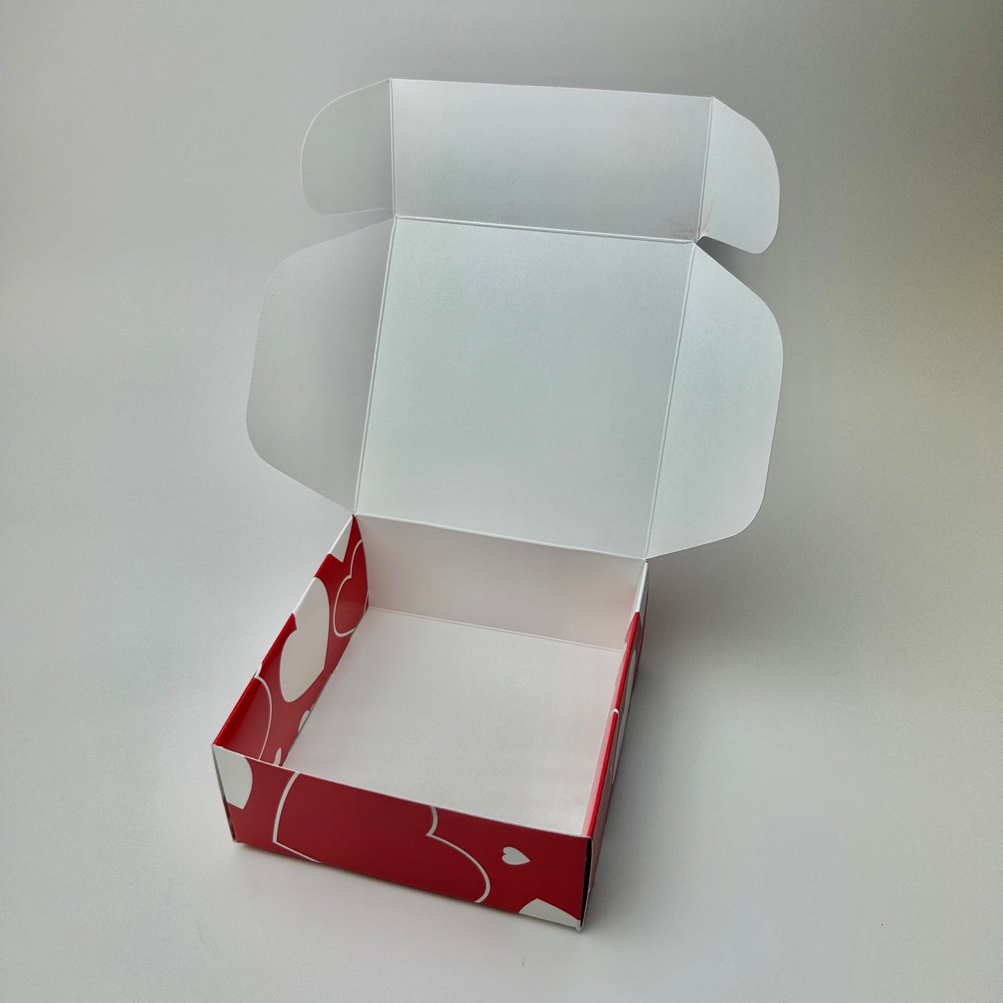 Caja 12x12x5 cm "Amor Love" Roja